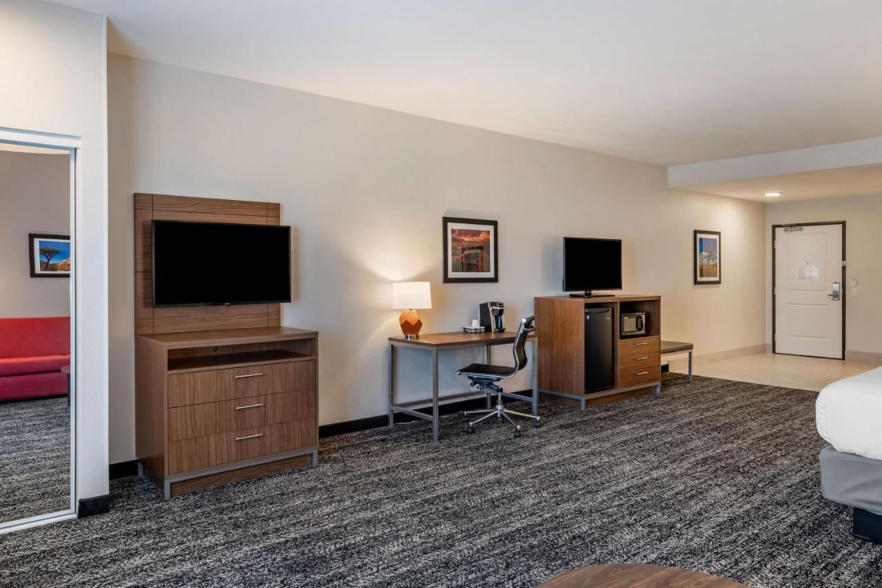 Best Western Plus Coachella Valley Inn & Suites Cathedral City Luaran gambar